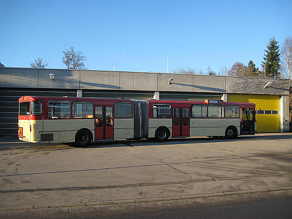O 305 G